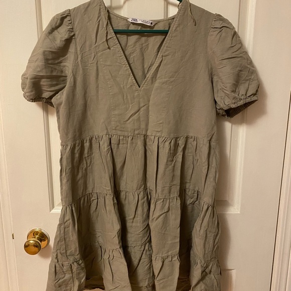 Zara dress - Picture 2 of 2